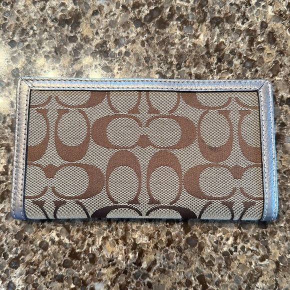 Coach Check Book - Picture 2 of 6